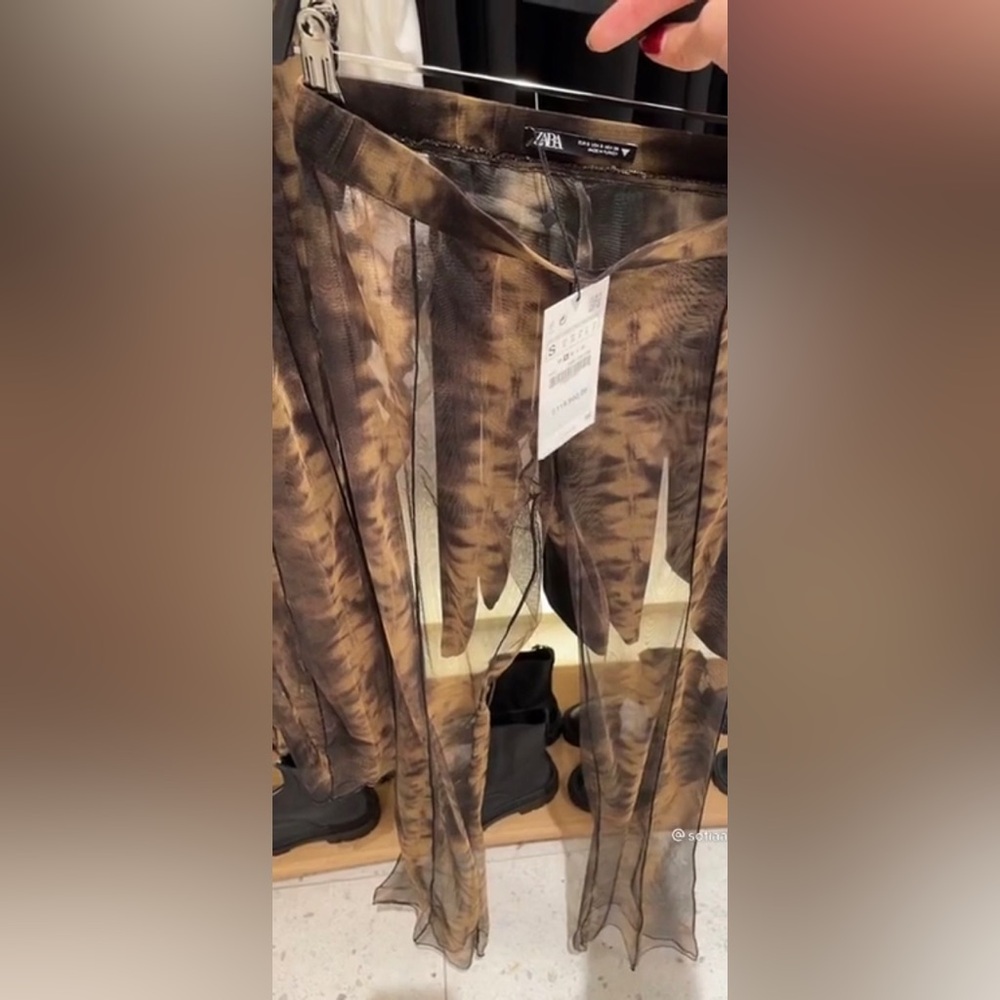 NWOT See through fashion statement trousers - Picture 9 of 11